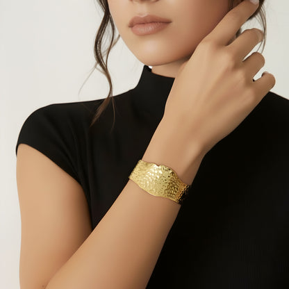 Brazalete Dorado Contour Tex